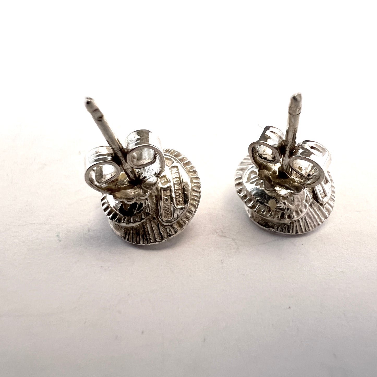 Theresia Hvorslev for MEMA, Sweden 1975. Vintage Sterling Silver Earrings. Design: Dewdrop. Signed.