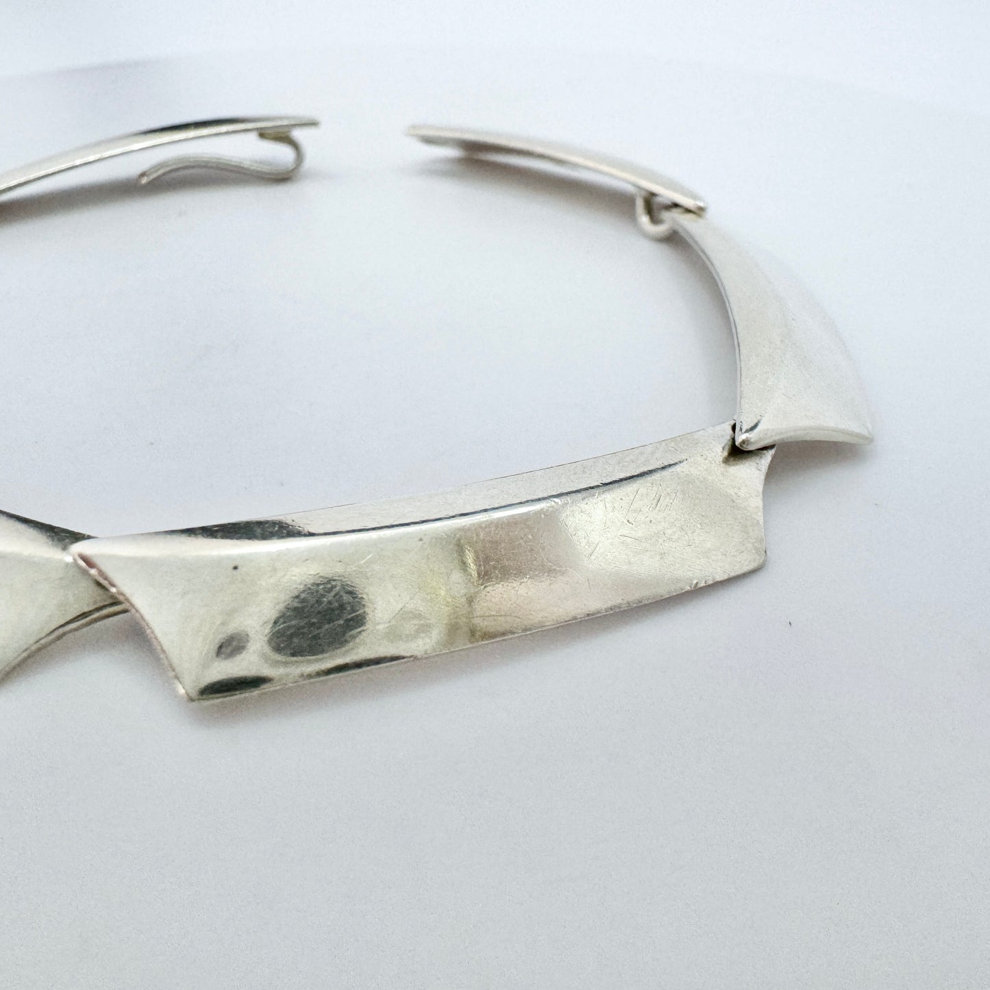 Karl Gustav Hansen for Georg Jensen Denmark 1960s. Vintage Sterling Silver Bracelet.