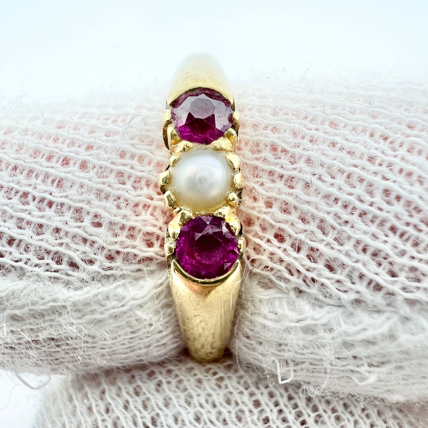 Sweden c 1950s Vintage 18k Gold Synthetic Sapphire Cultured Pearl Ring.