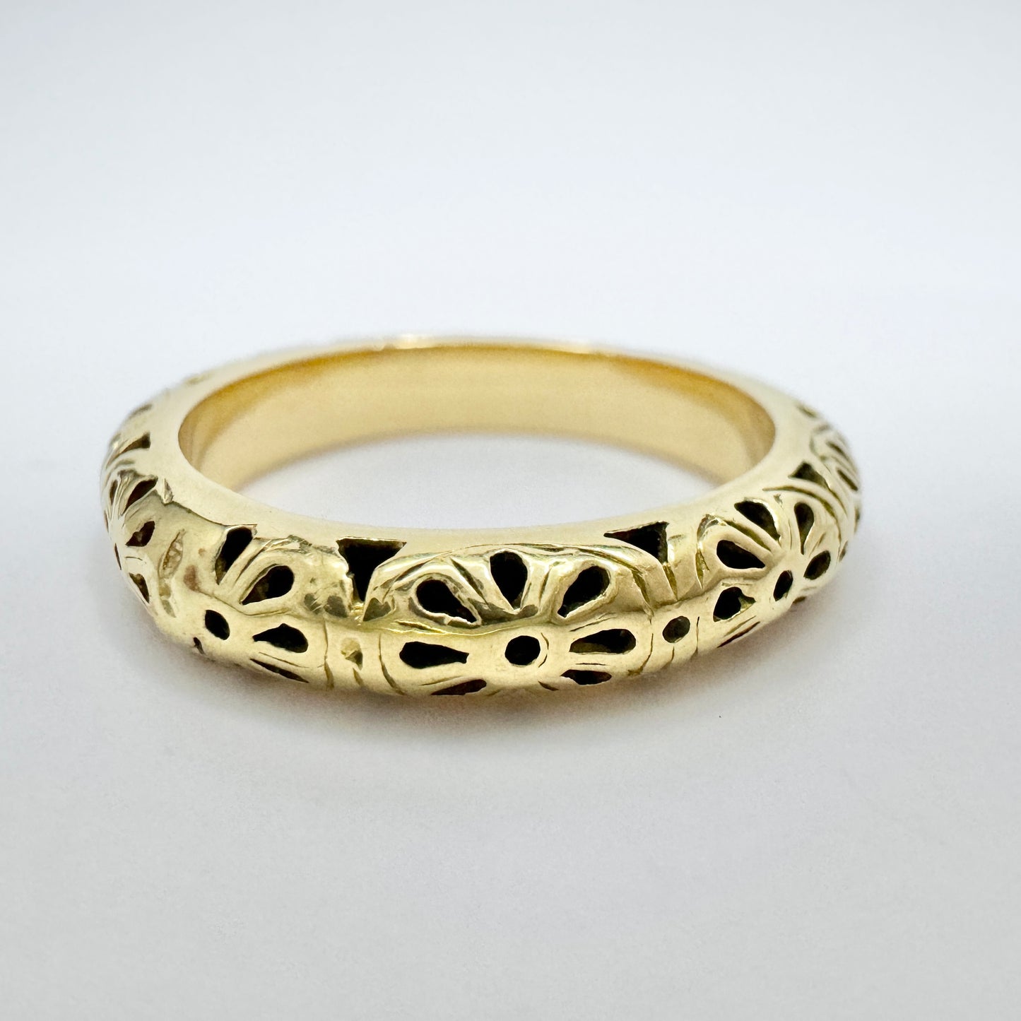 Bengt Hallberg, Sweden. Vintage Medieval Copy 18k Gold Ring. Original from 1537 A.D.