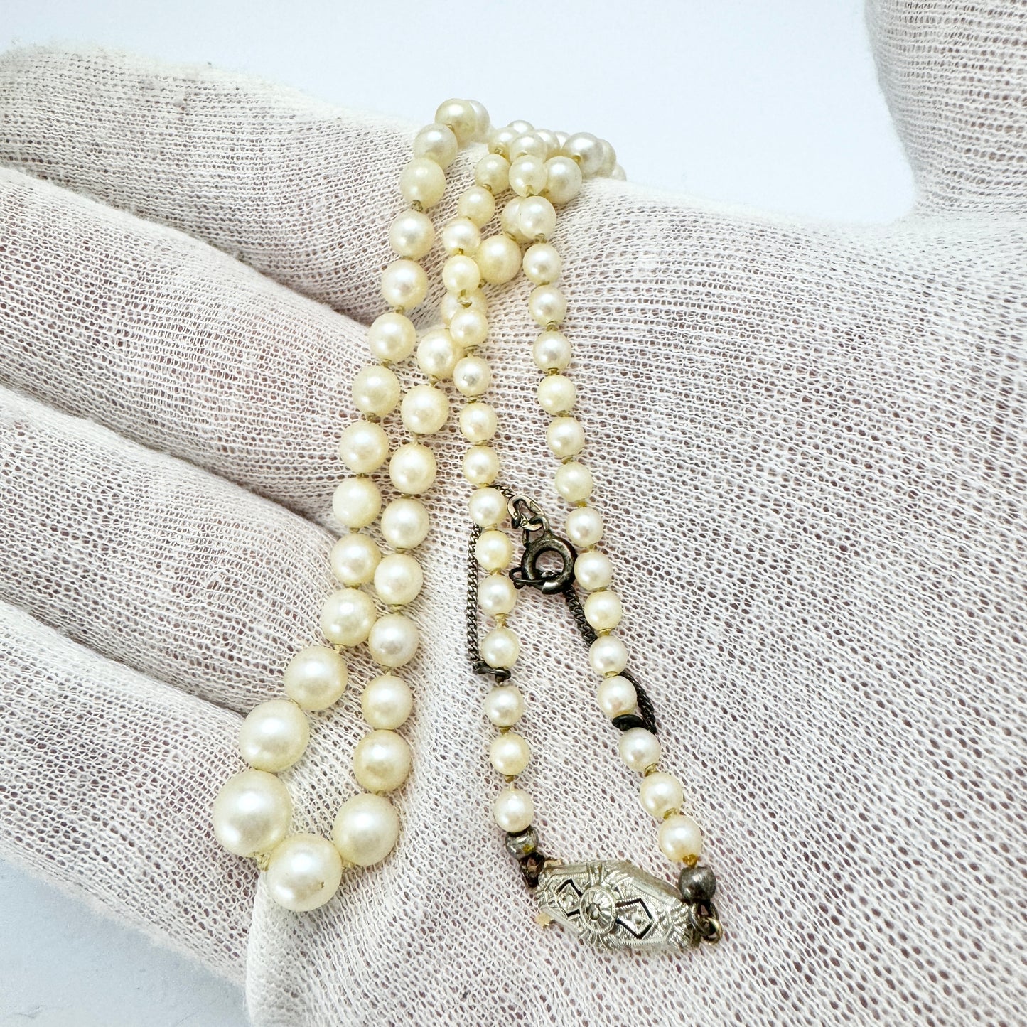 Vintage c 1930 Art Deco 18k Gold Diamond Pearl Necklace.