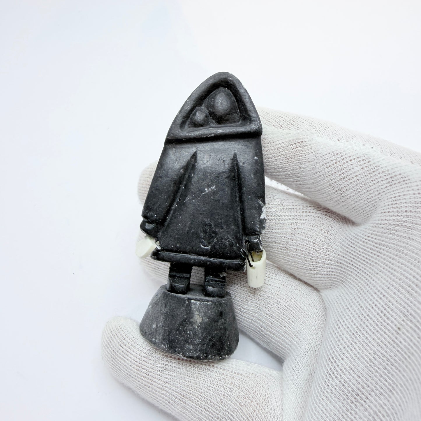 Inuit Eskimo Carved Soapstone Figurine. Signed Jens Uppernanngittoq.