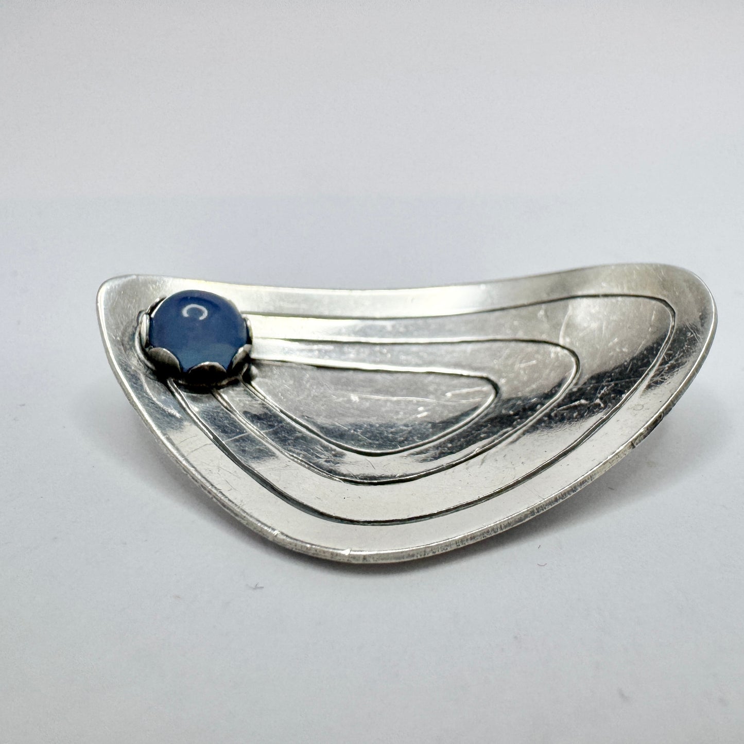 Alton, Sweden 1956. Vintage Sterling Silver Chalcedony Brooch
