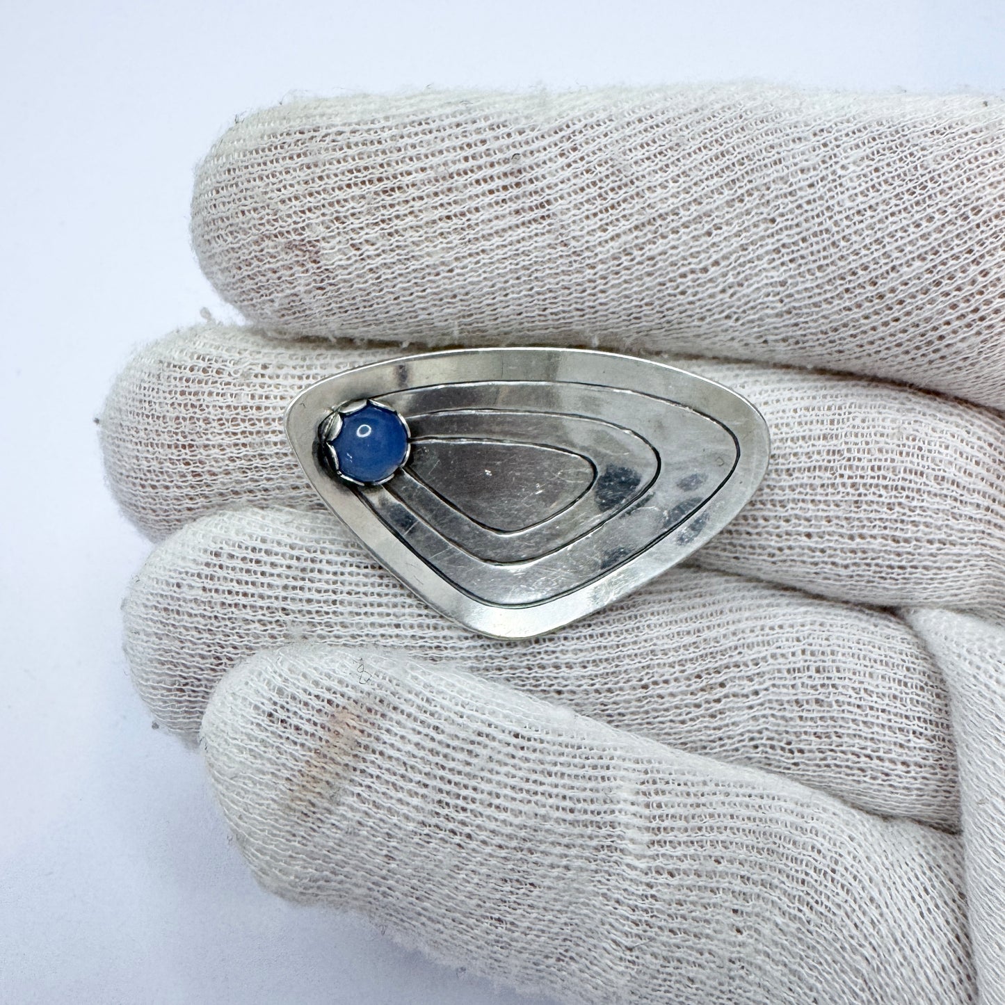 Alton, Sweden 1956. Vintage Sterling Silver Chalcedony Brooch