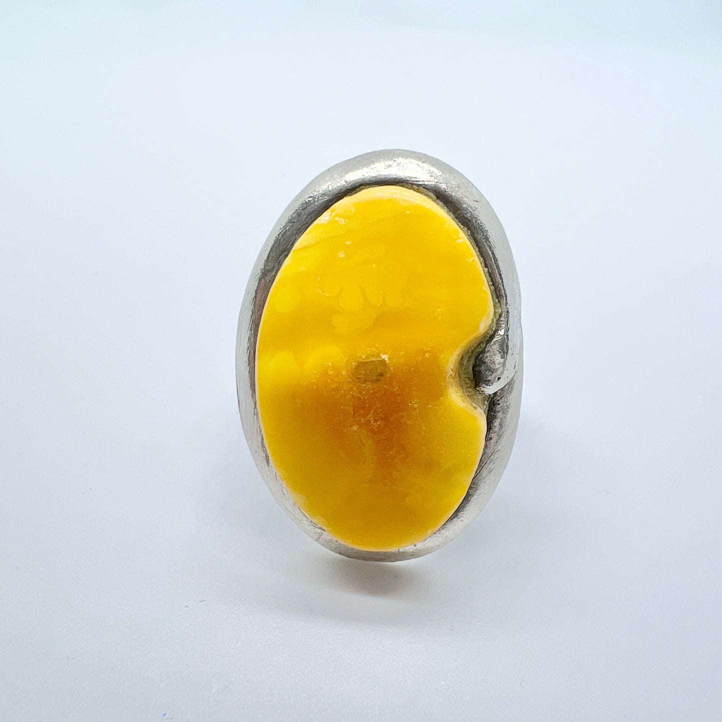 Maria & Ryszard Kulm Poland. Vintage Sterling Silver Amber Ring.