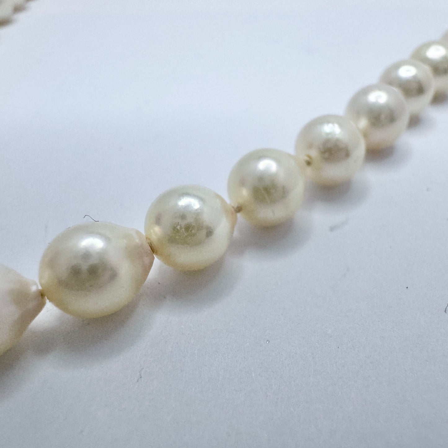 JKa Köhle, Germany. Vintage Pearl Sterling Clasp Necklace