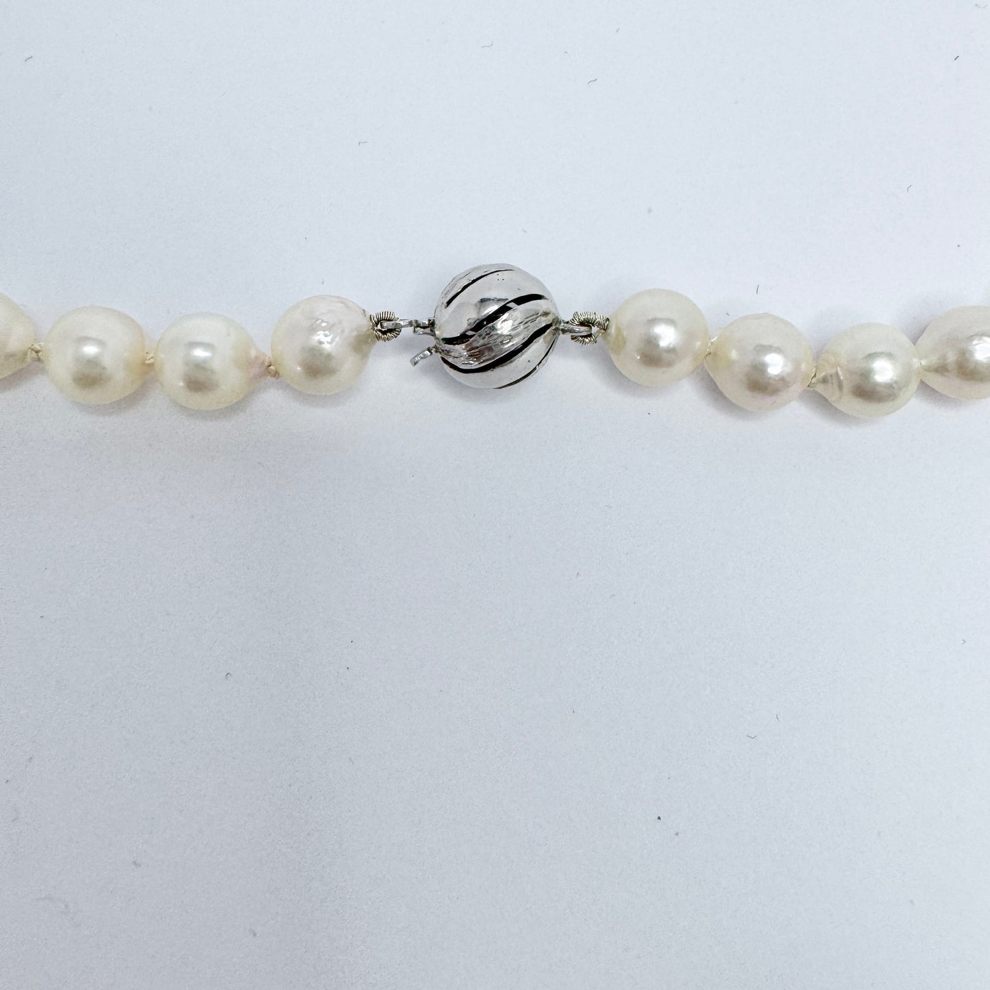 JKa Köhle, Germany. Vintage Pearl Sterling Clasp Necklace