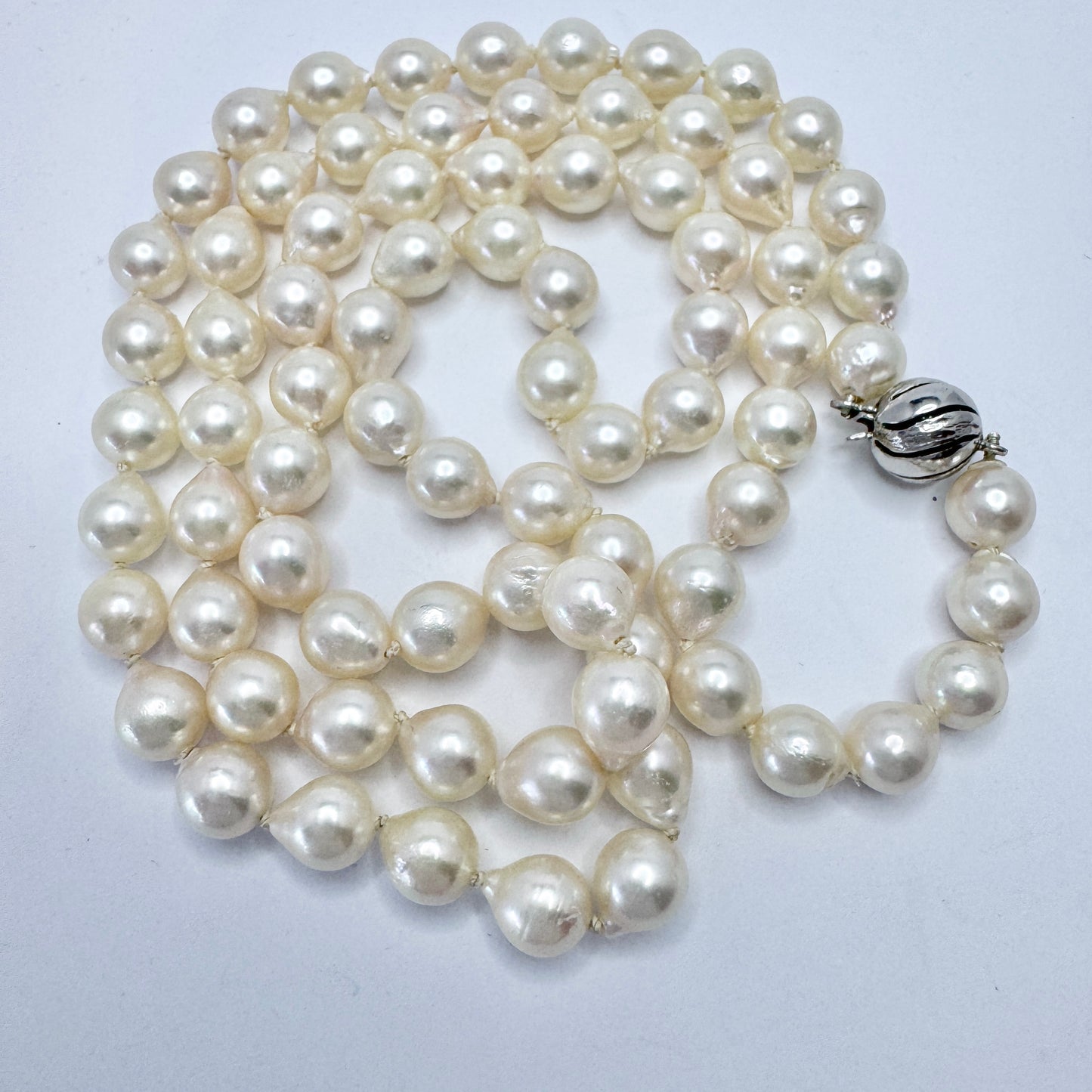 JKa Köhle, Germany. Vintage Pearl Sterling Clasp Necklace