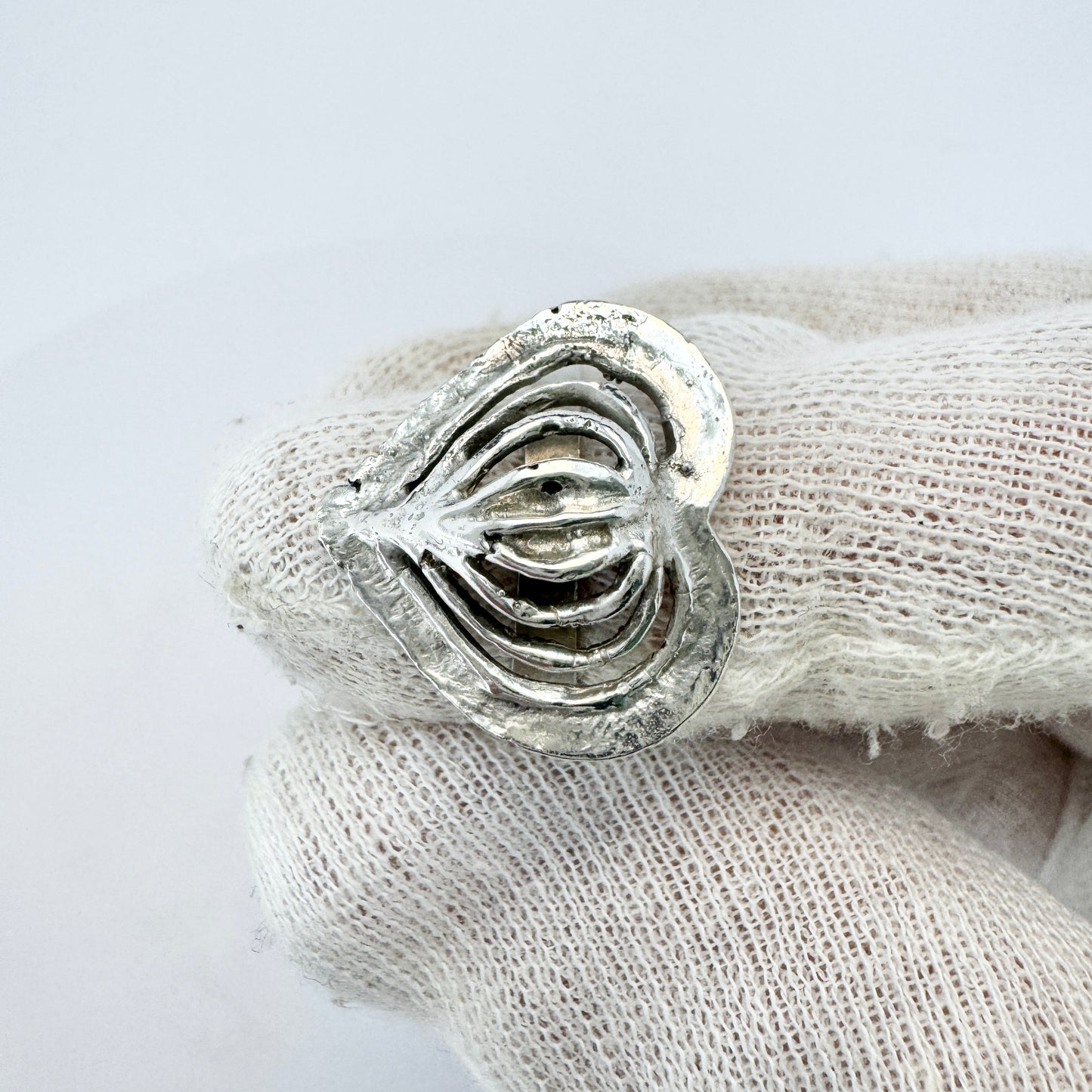 Erik Granit, Finland 1973. Vintage Sterling Silver Heart Love Ring.