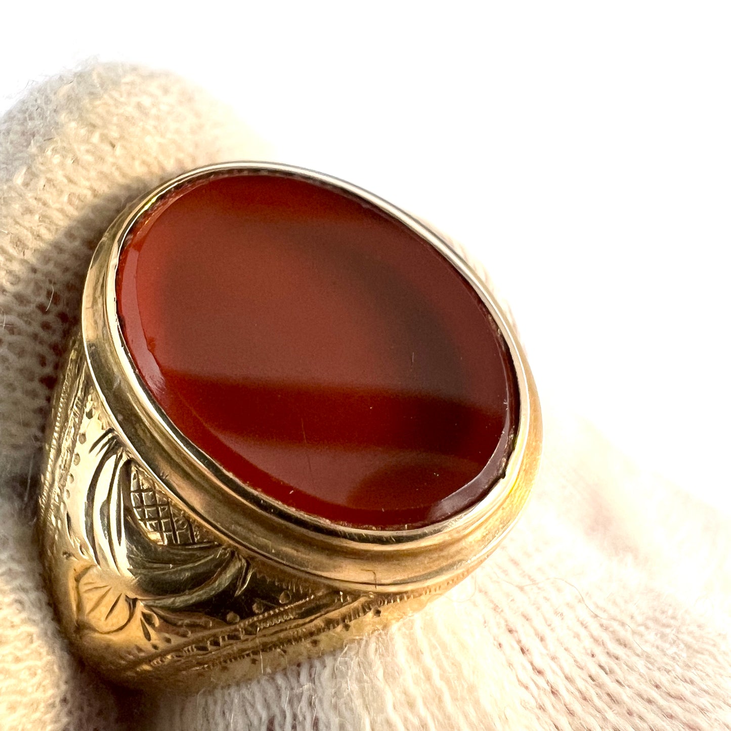 Sweden year 1897. Antique Victorian 18k Gold Carnelian Signet Ring.