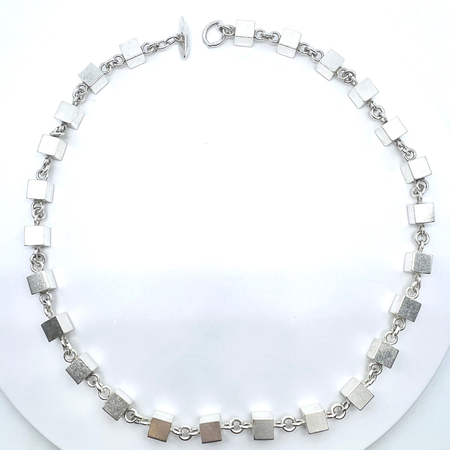 Arvo Saarela, Sweden 1964. Vintage Sterling Silver Cube Necklace.