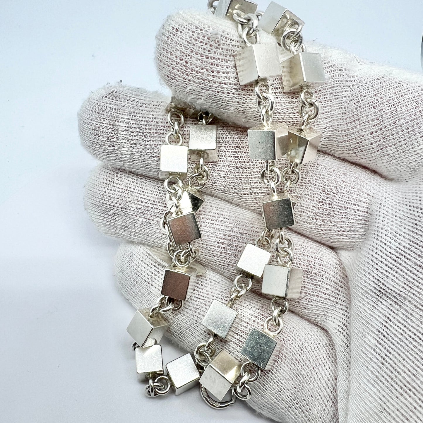 Arvo Saarela, Sweden 1964. Vintage Sterling Silver Cube Necklace.