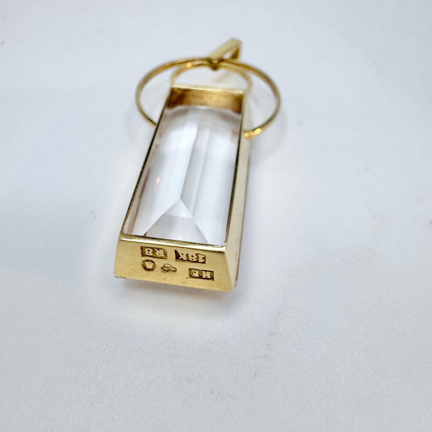 Ateljé Stigbert. Sweden 1943. Rare WW2-era 18k Gold Rock Crystal Pendant.