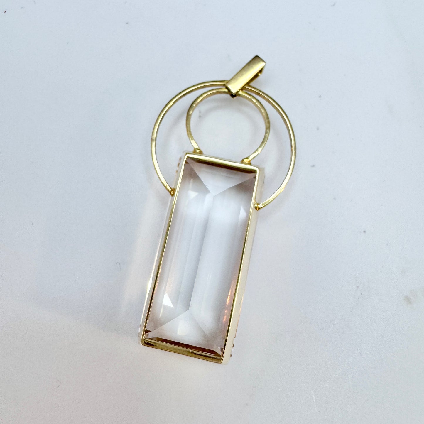 Ateljé Stigbert. Sweden 1943. Rare WW2-era 18k Gold Rock Crystal Pendant.