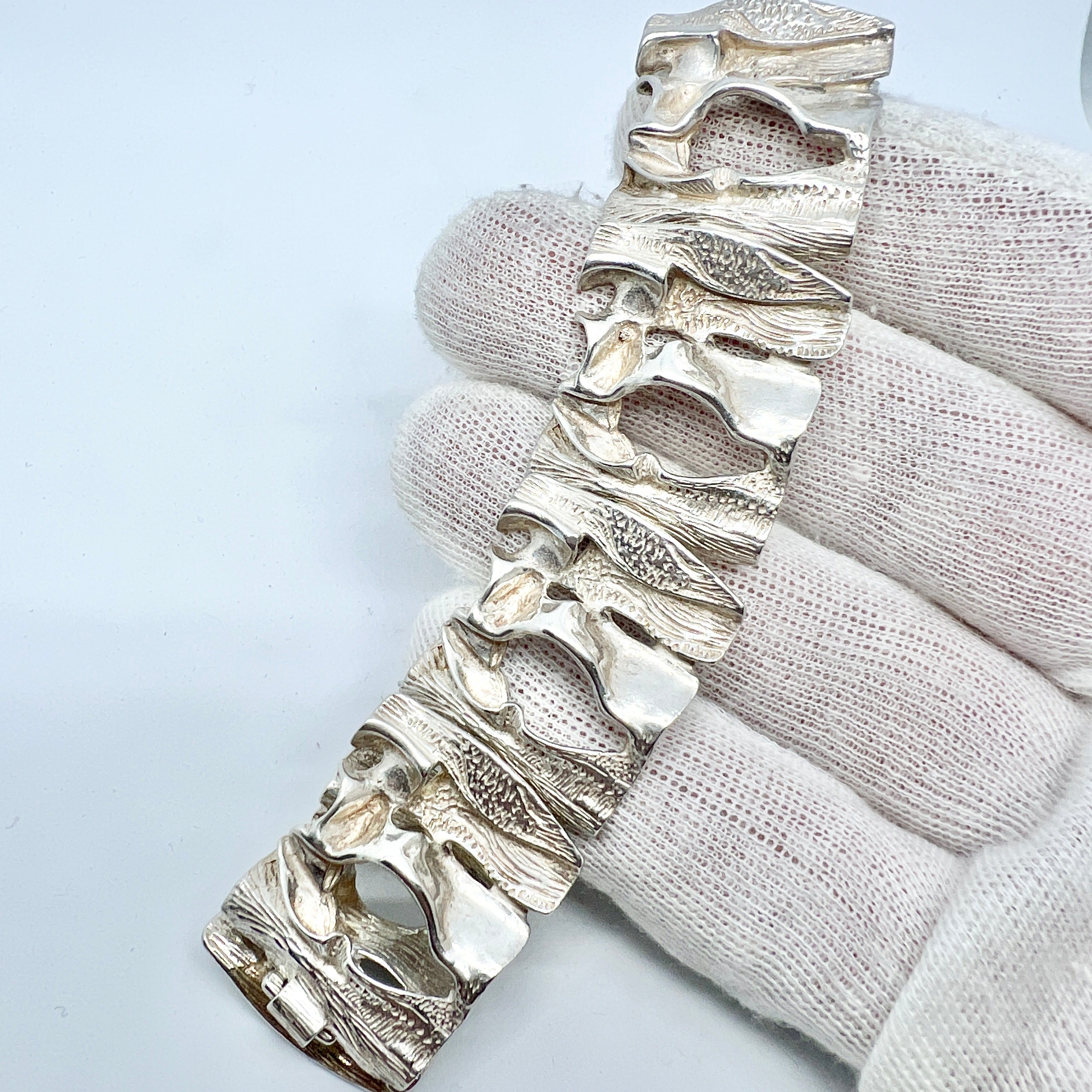 Victor Janson, Sweden 1960-70s Bold Vintage Solid Silver Bracelet.