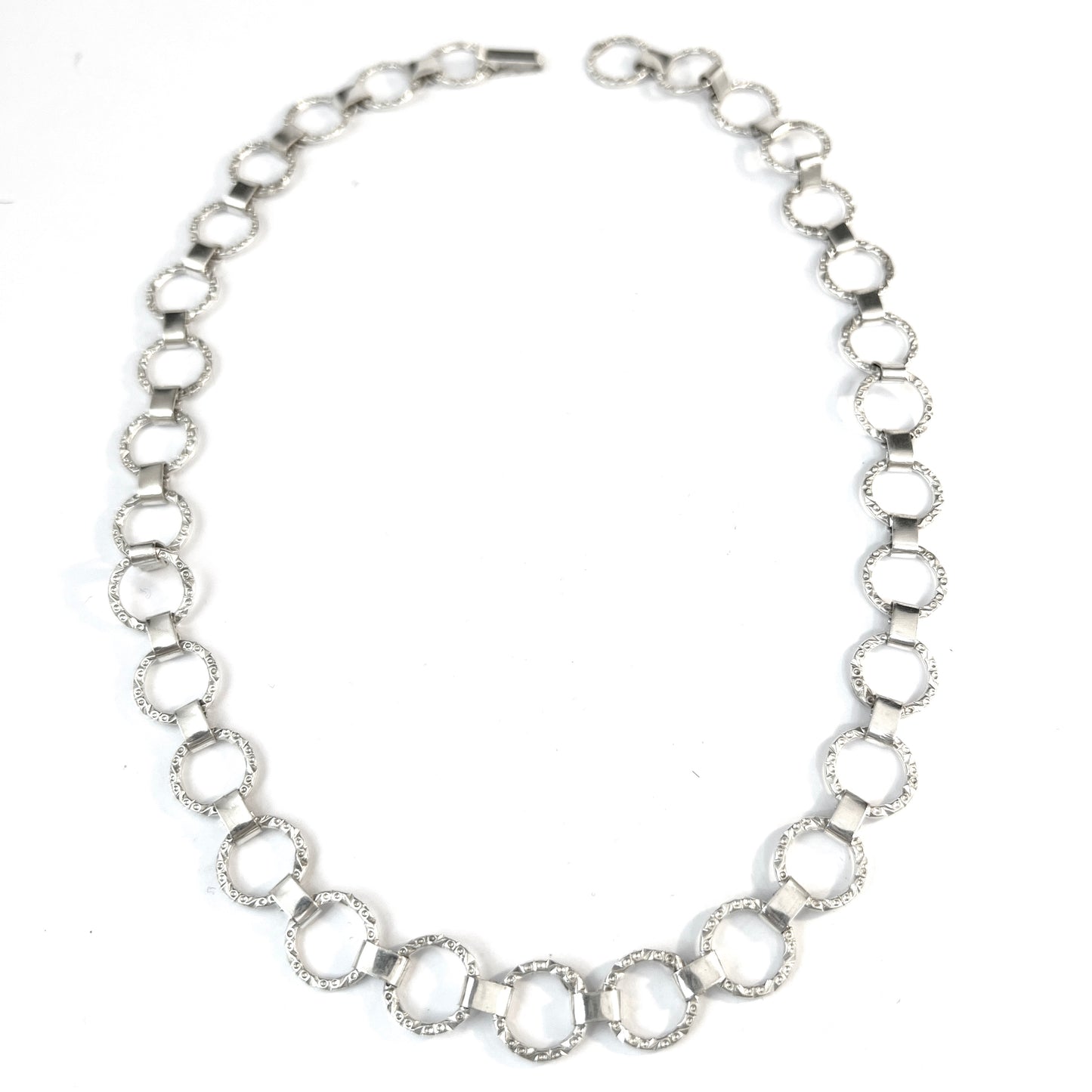 Victor Jansson, Sweden 1951. Vintage Mid-century Sterling Silver Necklace.