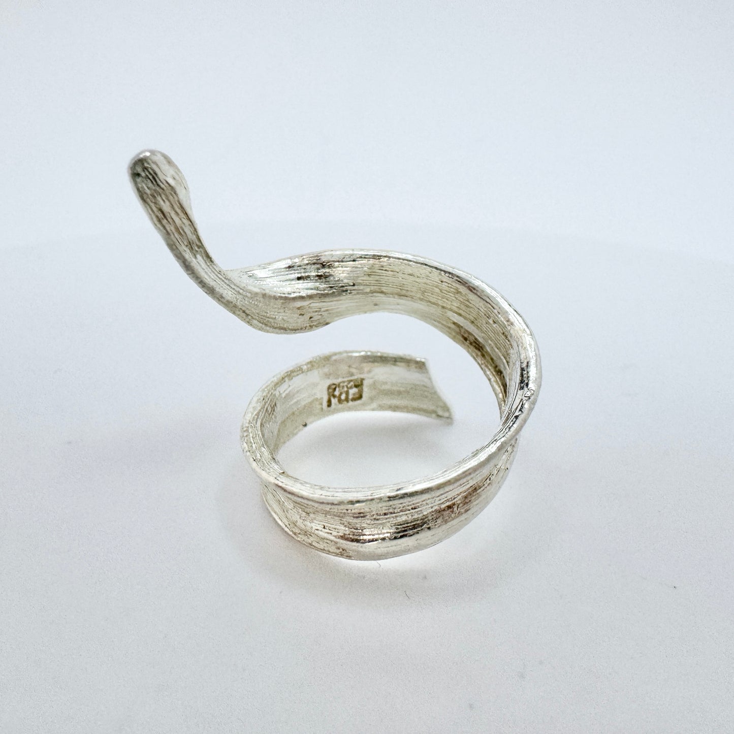 Flora Danica, Denmark. Vintage Sterling Silver Ring. Design: Græs