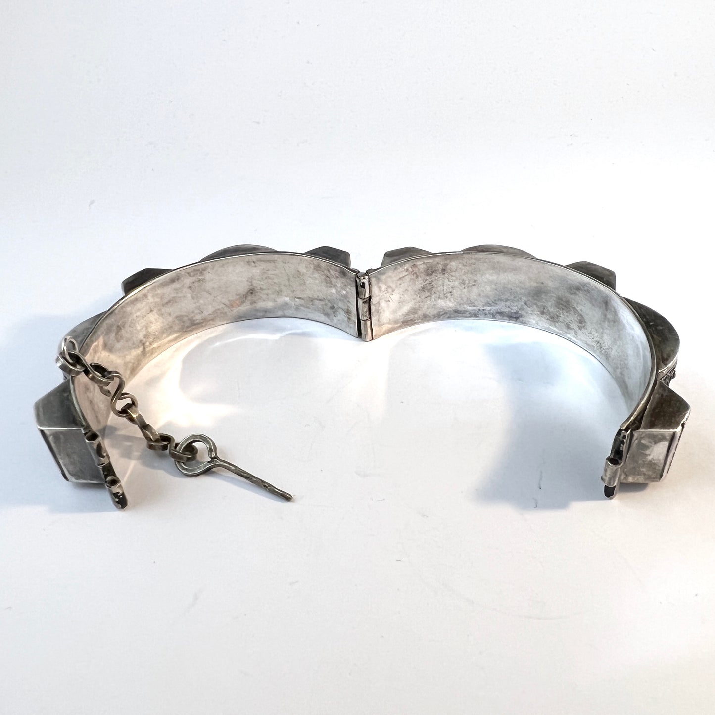 Vintage Silver Filigree Hinged Bangle Bracelet. North Africa.