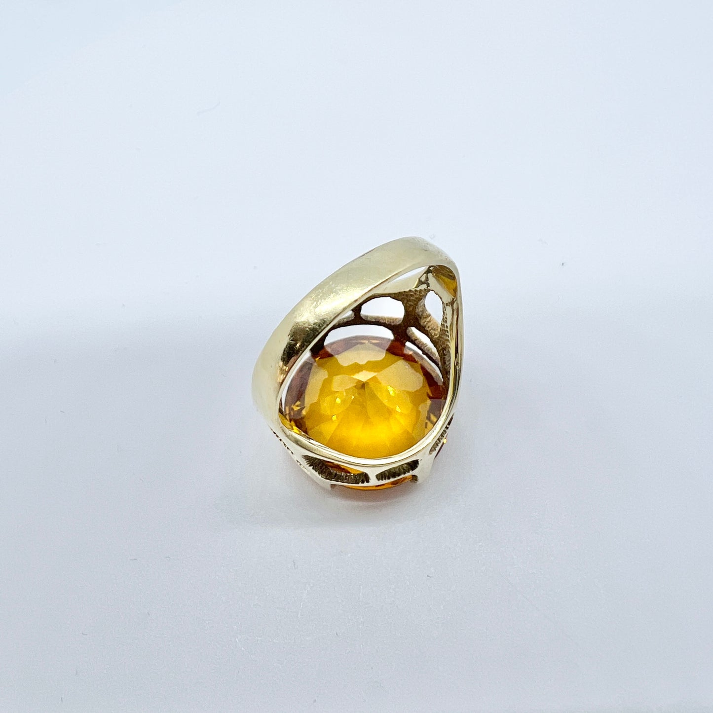 Vintage 1960-70s. Bold 14k Gold Citrine Cocktail Ring.