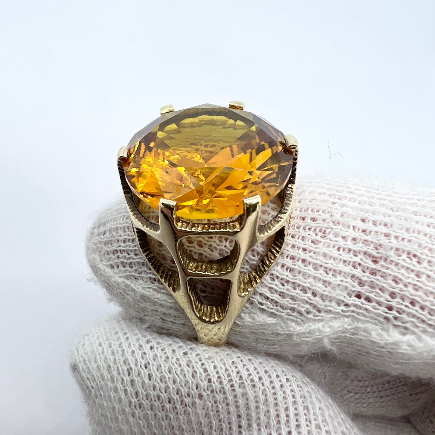 Vintage 1960-70s. Bold 14k Gold Citrine Cocktail Ring.