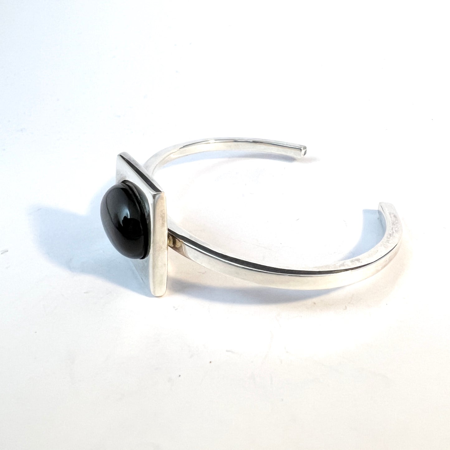 Pär Norling, Exign, Sweden Vintage Sterling Silver Onyx Bracelet.