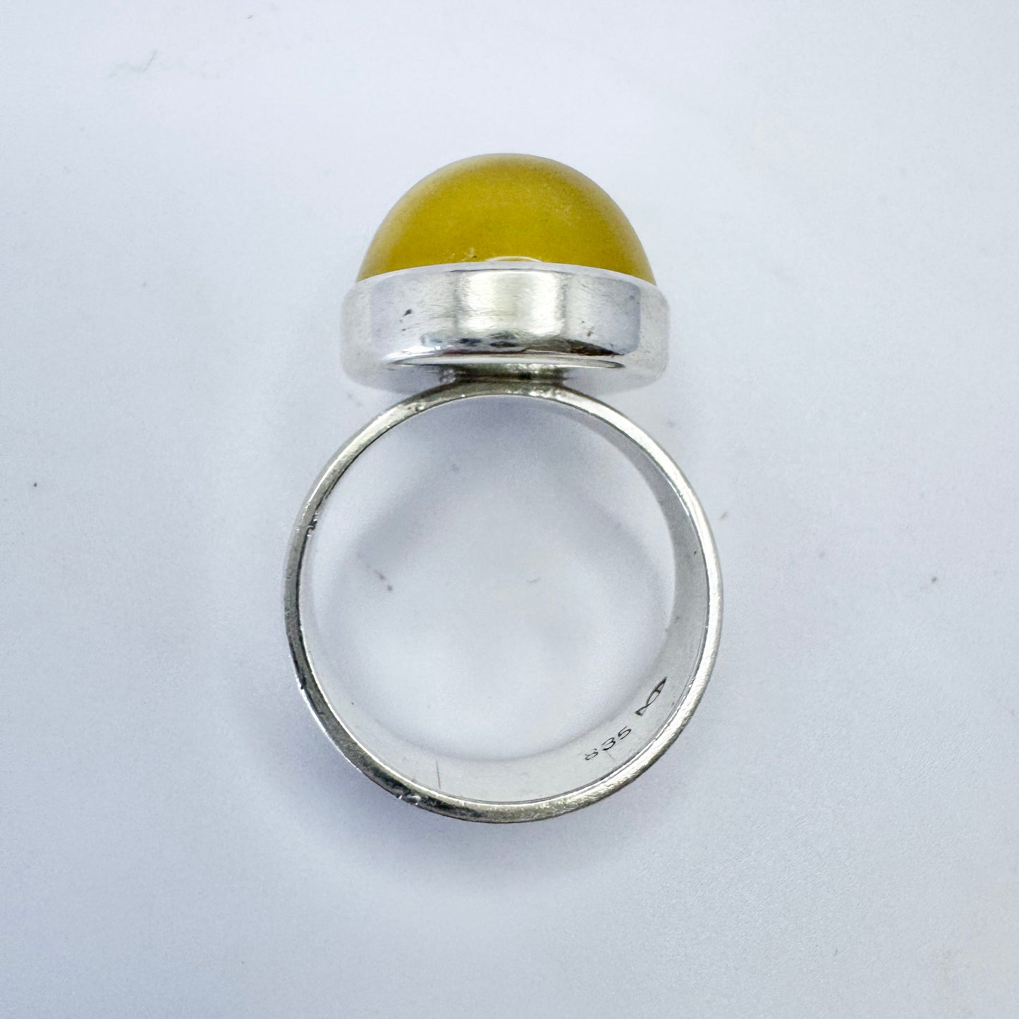 Fischland Ostseeschmuck, Germany c 1970s. Vintage Solid Silver Amber Ring.
