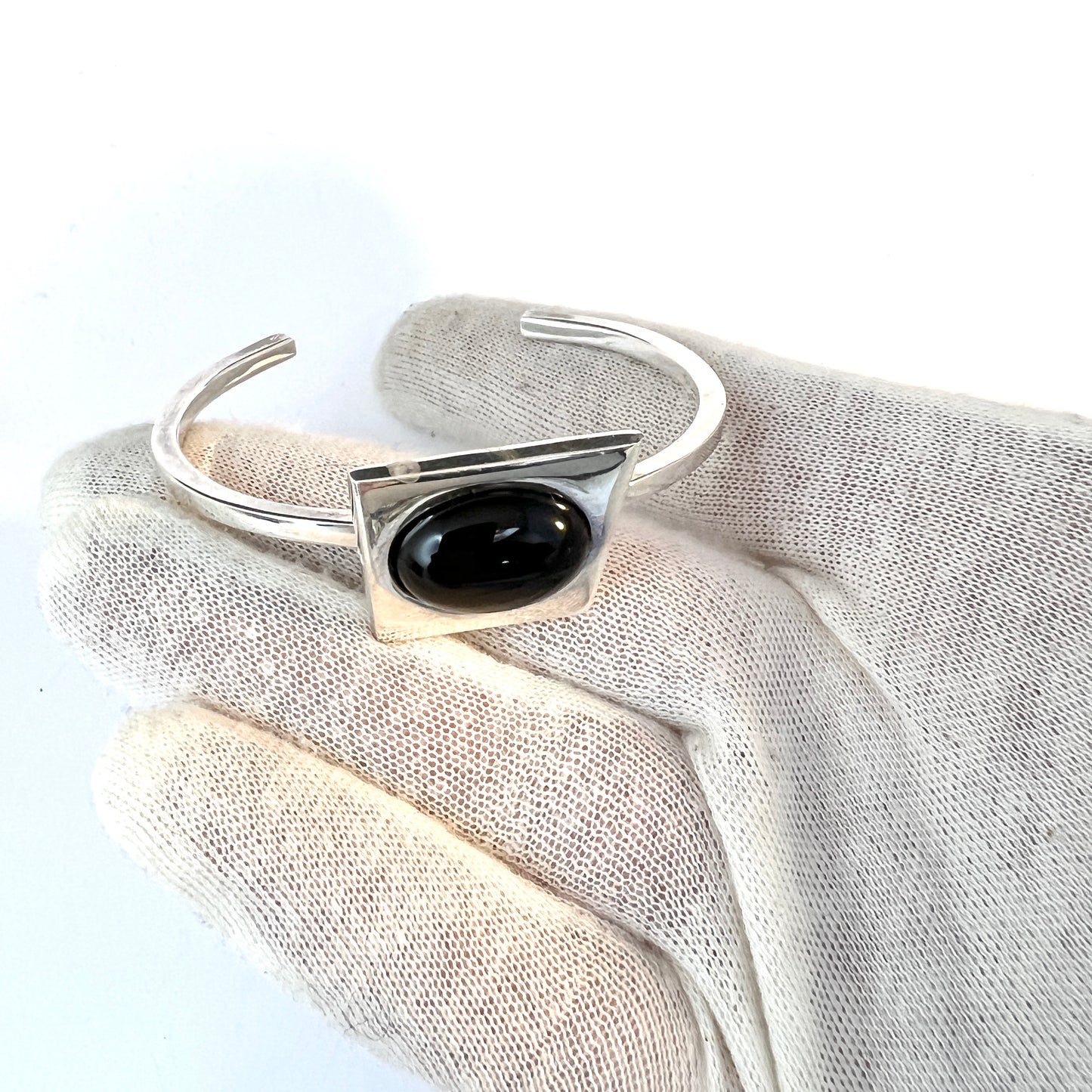 Pär Norling, Exign, Sweden Vintage Sterling Silver Onyx Bracelet.