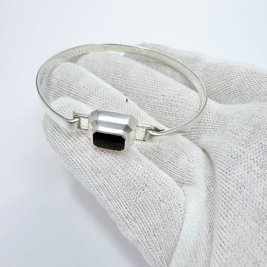 Vintage Sterling Silver Onyx Hinged Bangle Bracelet.