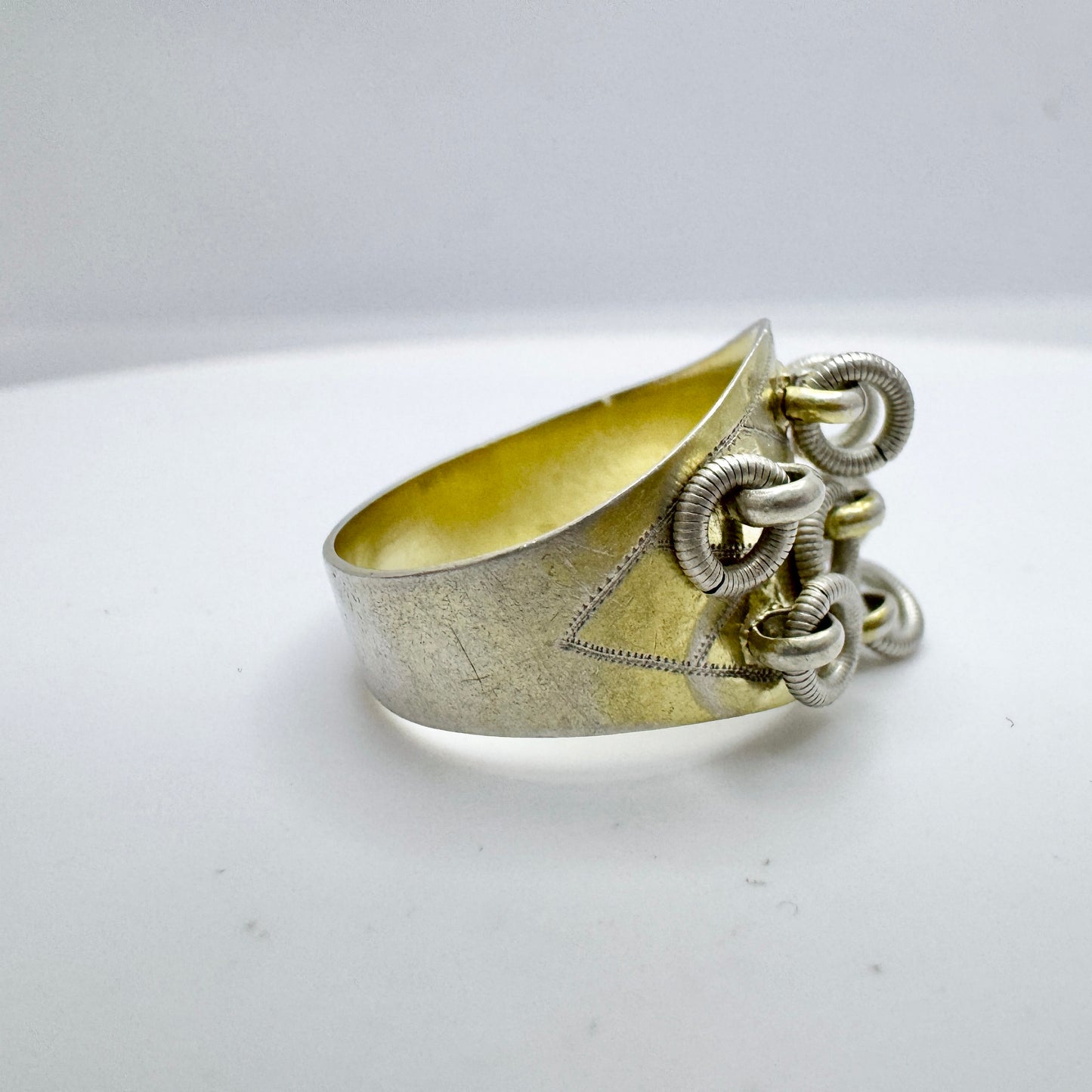 CW Edvall, Sweden 1908. Antique Solid Silver Sami / Laplander Wedding Ring.