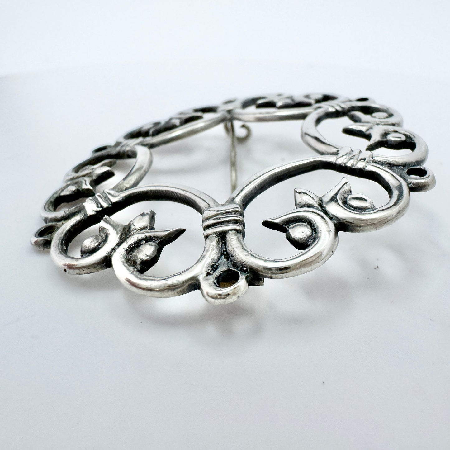 H.Kaksonen for Kalevala Koru, Finland 1941. Rare Vintage WW2-era Solid Silver Brooch.