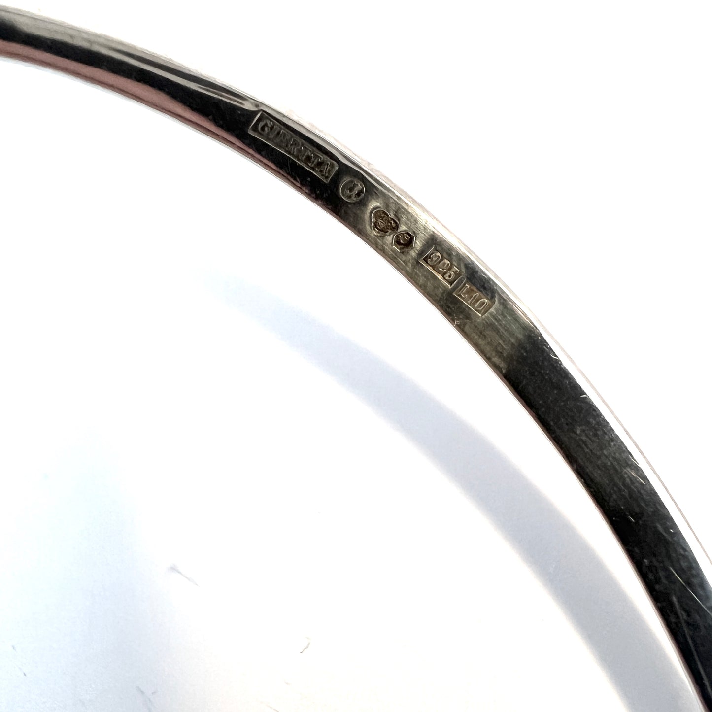 Claes E Giertta, Sweden. Vintage Sterling Silver Neck-Ring. Signed.