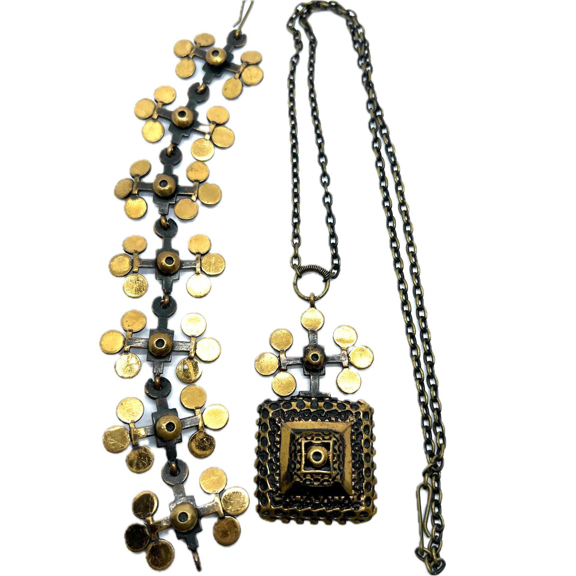 Pentti Sarpaneva ペンダント／銅／フィンランド／北欧ヴィンテージ Vintage, Kinetic Bronze 'owl' Necklace, by Pentti Sarpaneva From