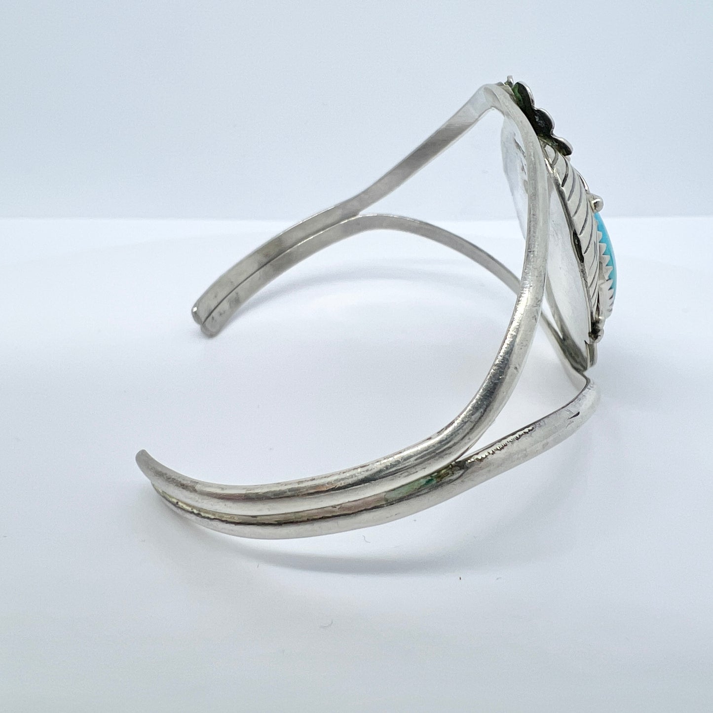 Vintage Native American Sterling Silver Turquoise Bracelet. Maker HY