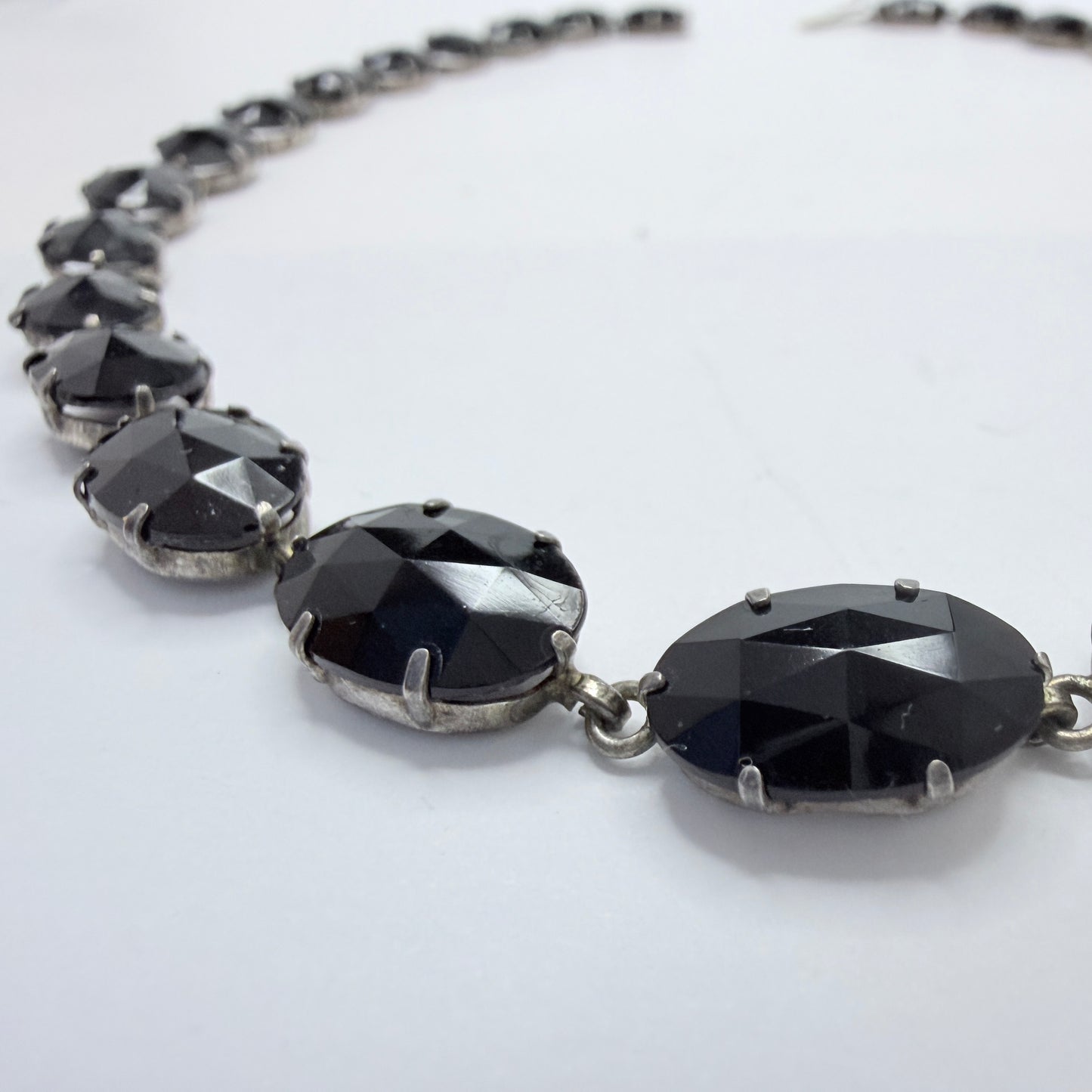 Vintage / Antique c 1920-1930 French Jet Rivière Solid Silver Necklace