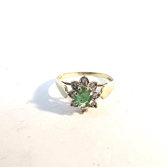 Finland c 1950s. Vintage 14k Gold Emerald Diamond Ring.