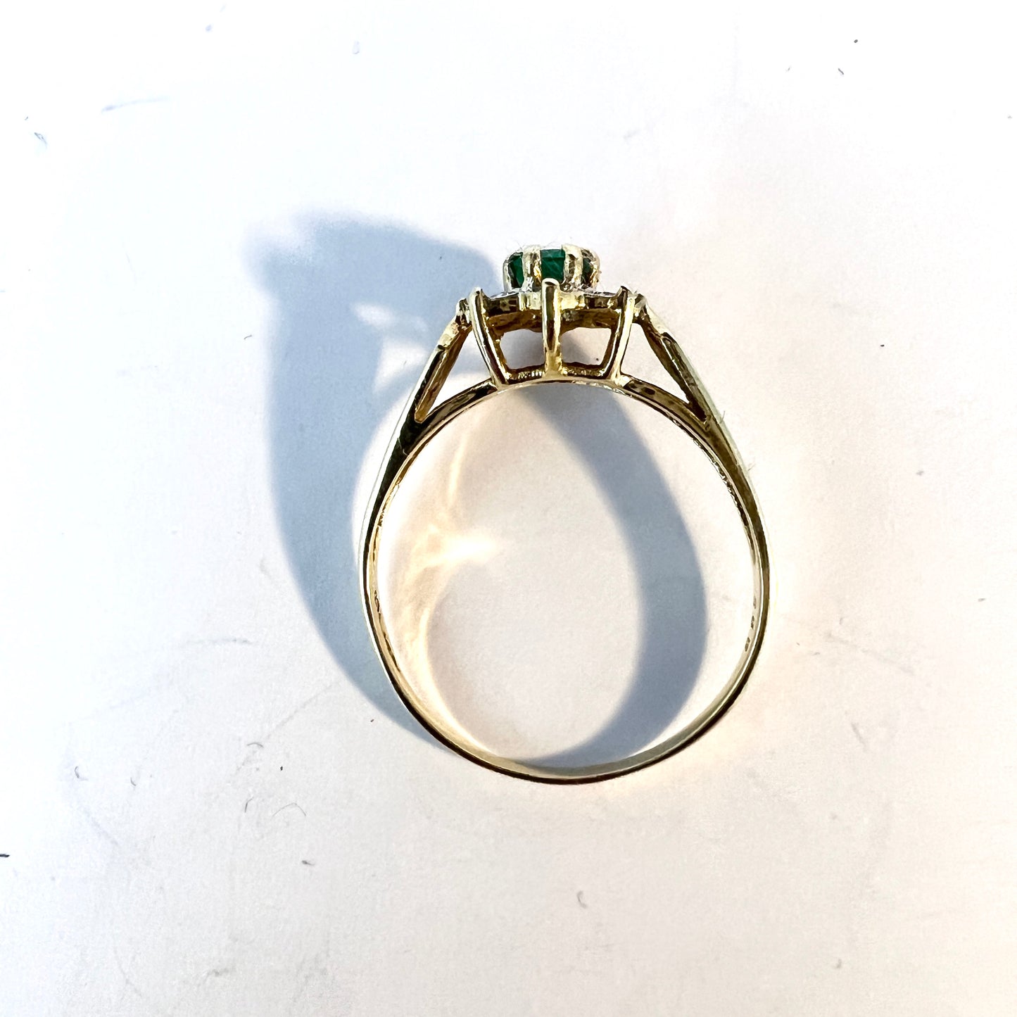 Finland c 1950s. Vintage 14k Gold Emerald Diamond Ring.