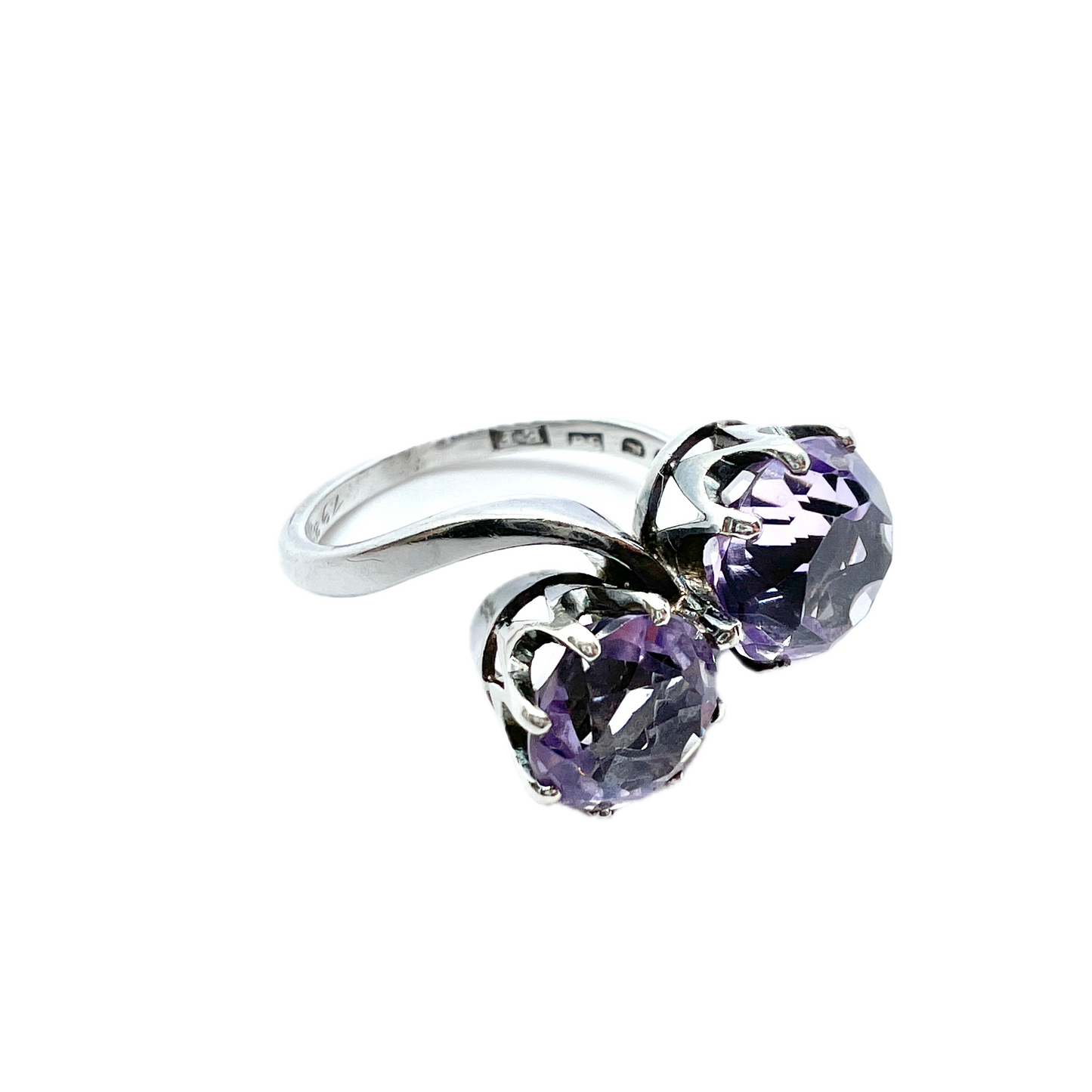 E Ferlin, Sweden 1944. Vintage War-time Toi et Moi Solid Silver Amethyst Ring.