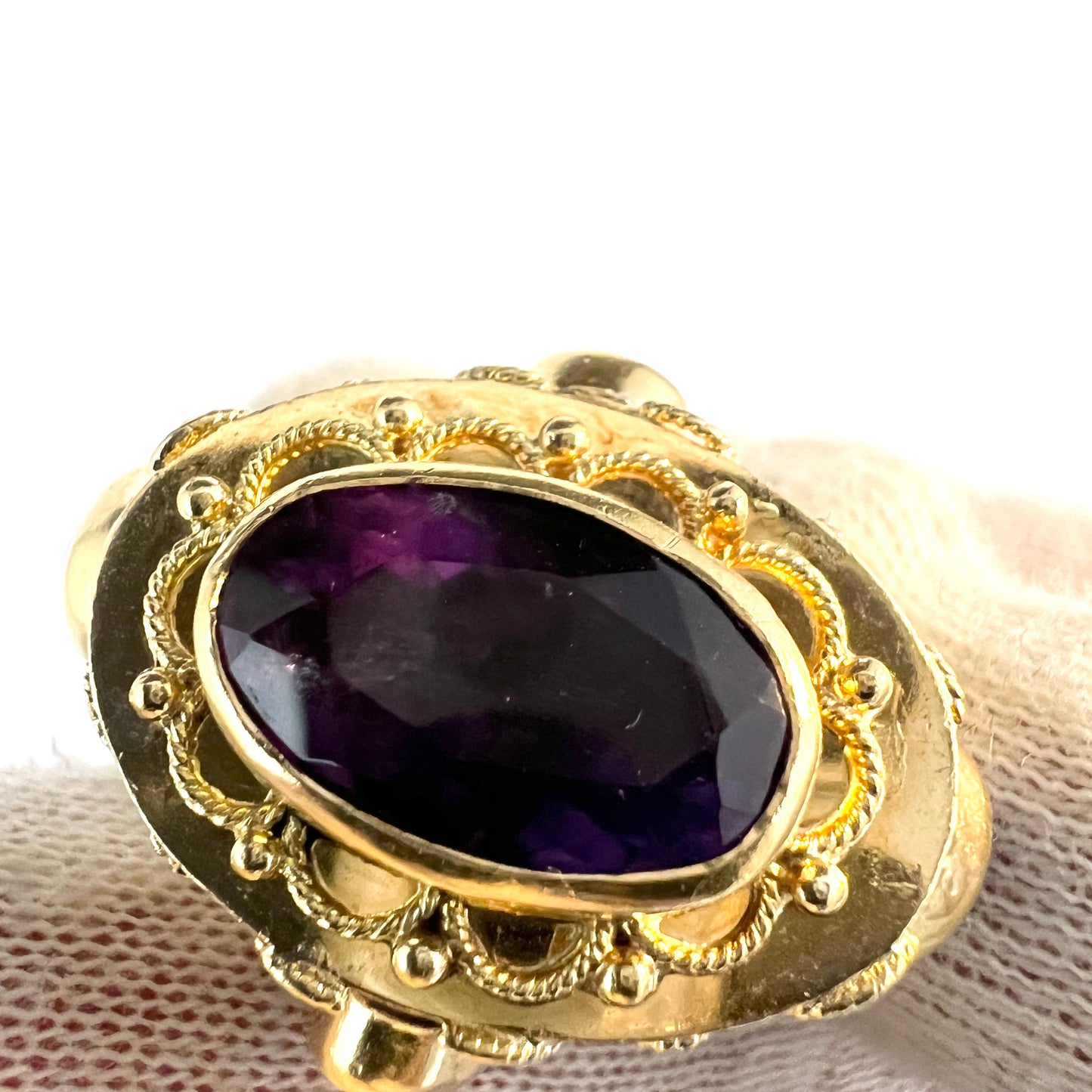 Firenze, Italy. Vintage Etruscan Revival 18k Gold Amethyst Pendant. 13.4gram