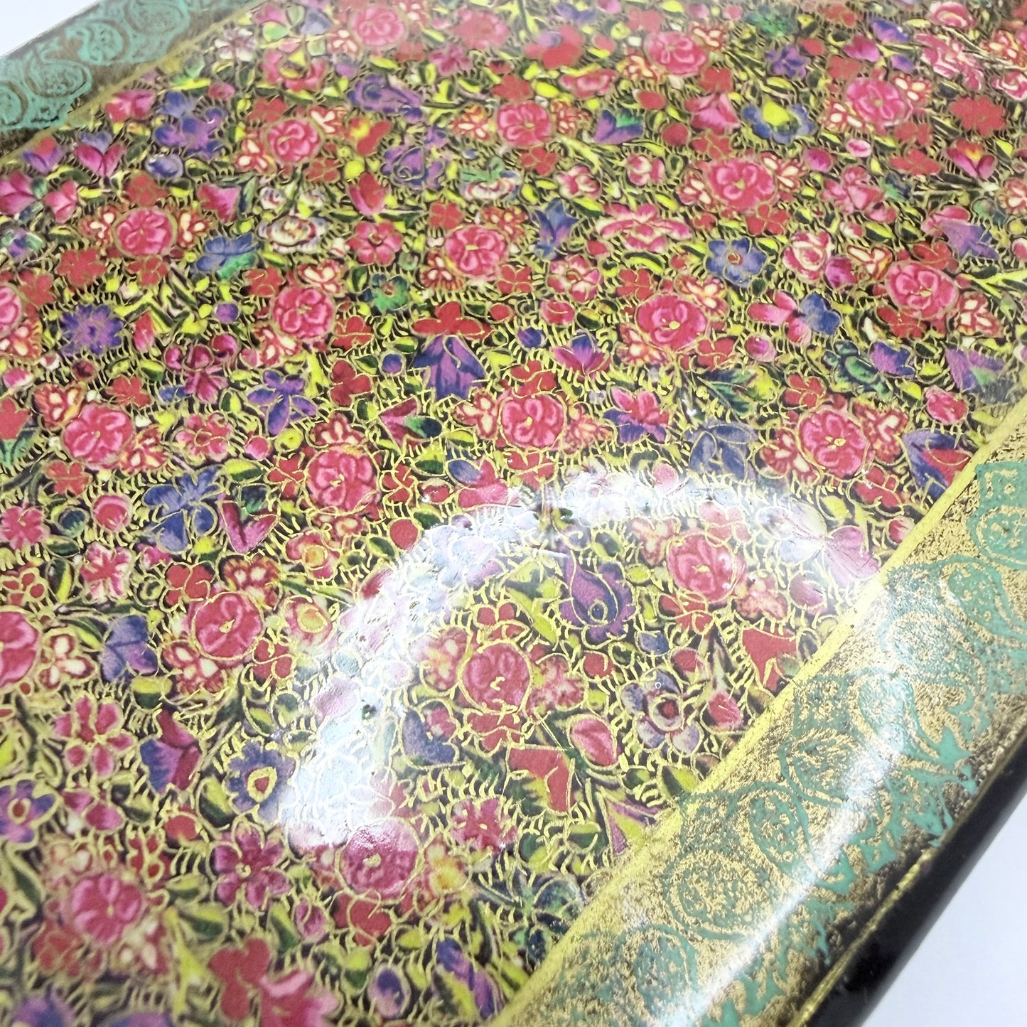 Kashmir, India. Vintage Paper Mache Jewelry Box.