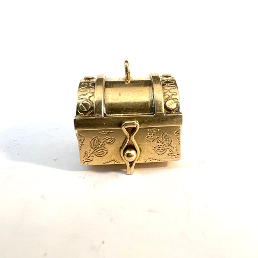 Vintage 18k Gold Treasure Chest Pendant / Large Charm. Probably Italy.