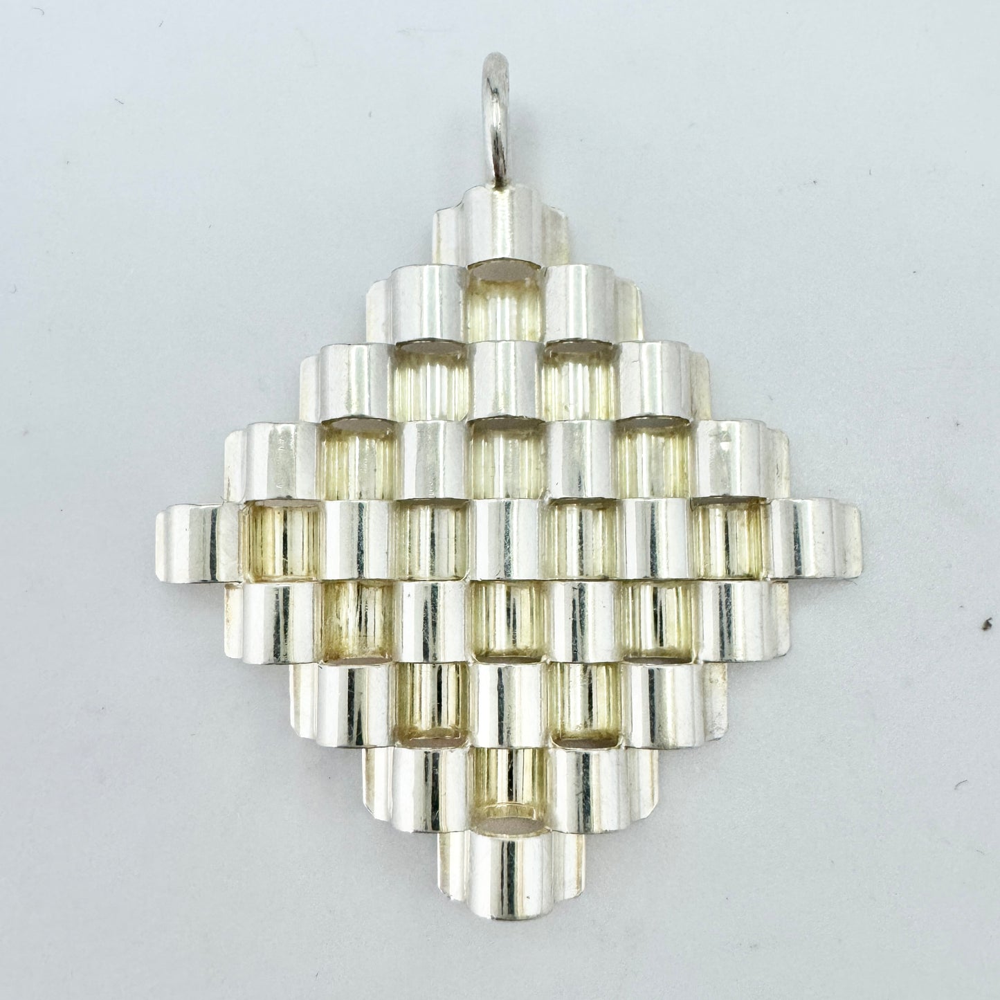 Elis Kauppi, Kupittaan Kulta Finland 1964. Vintage Solid Silver Pendant.