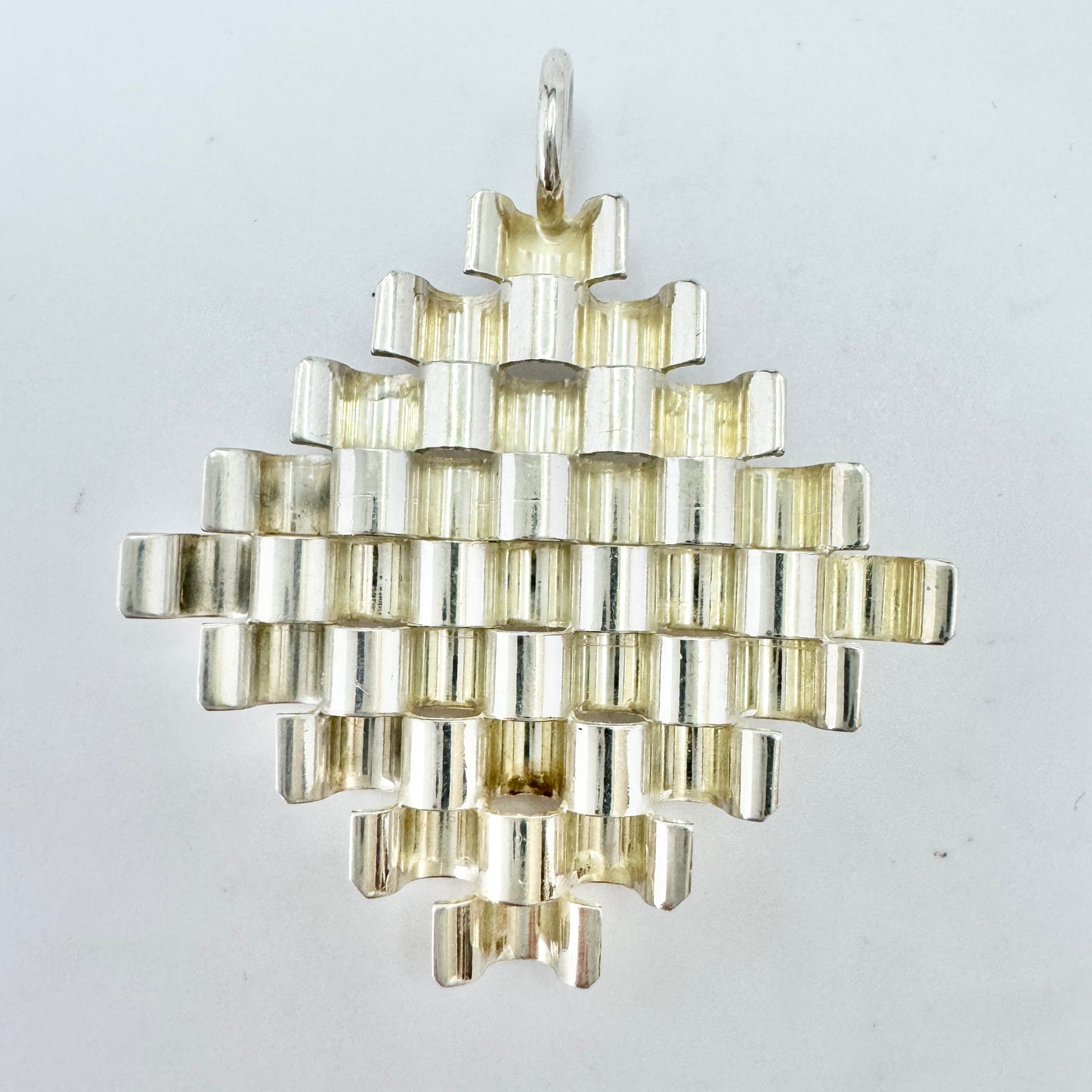 Elis Kauppi, Kupittaan Kulta Finland 1964. Vintage Solid Silver Pendant.