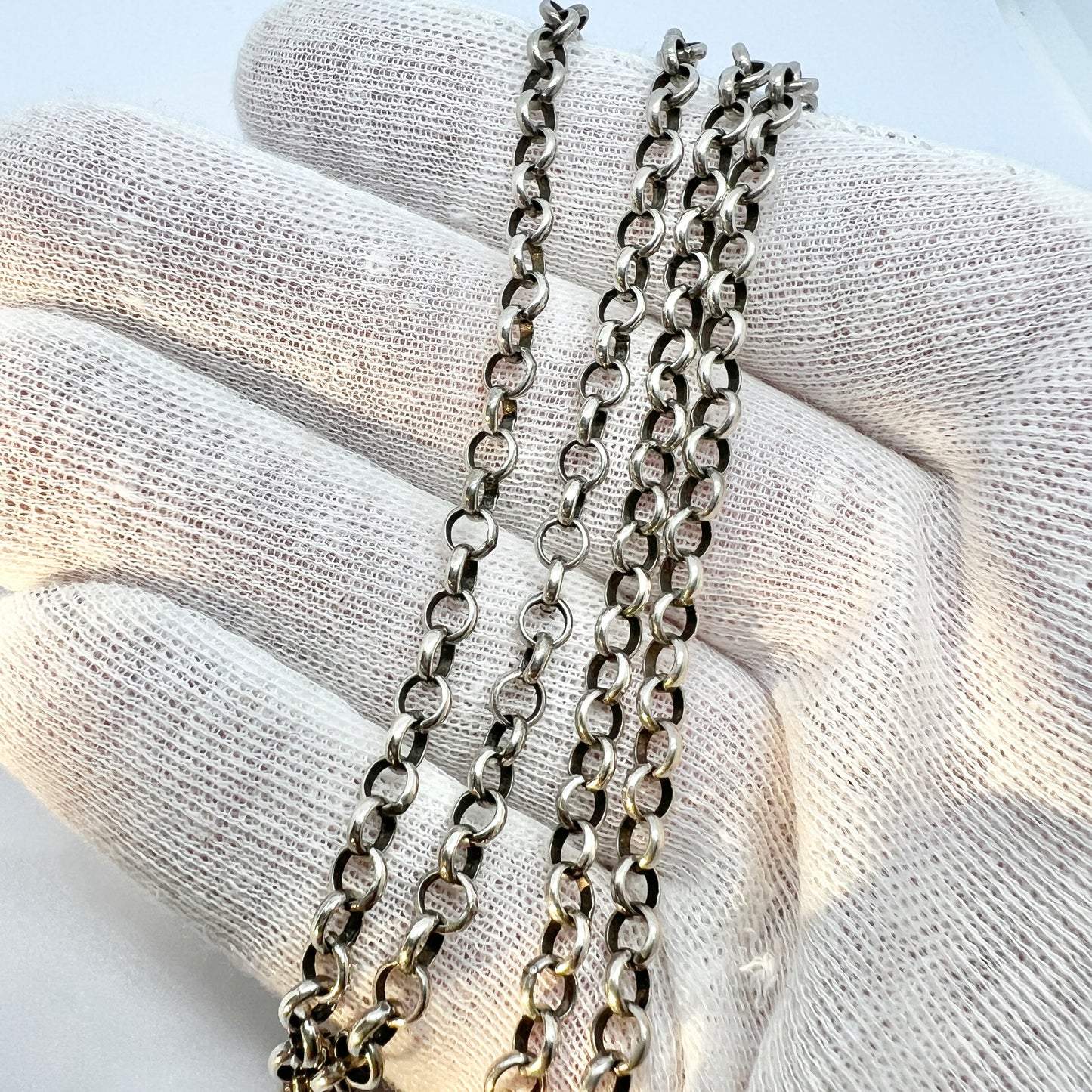 Kalevala Koru, Finland. Vintage 27.5 inch Sterling Silver Chain Necklace.