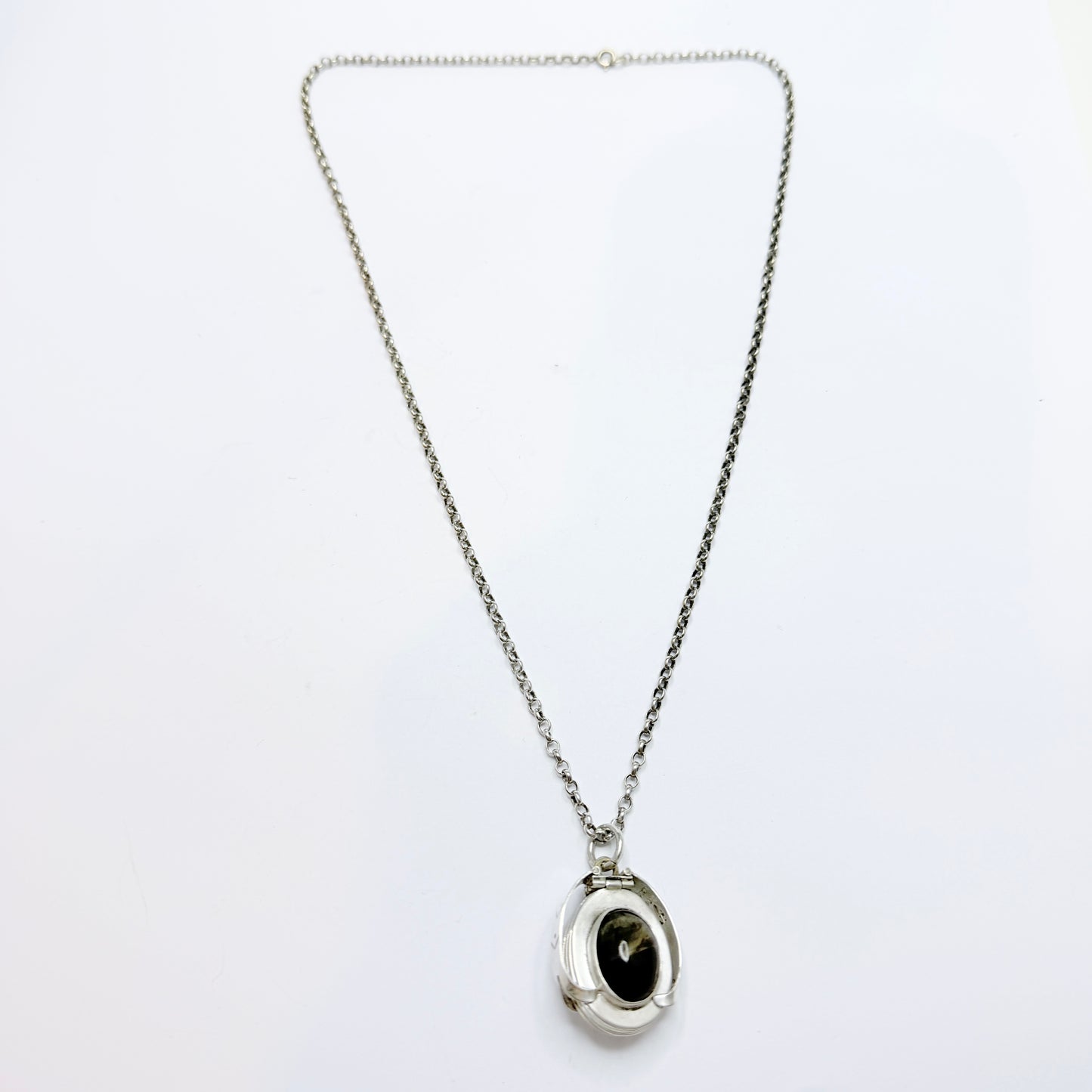 Mexico. Vintage Sterling Silver Multi Photo Fold-out Locket Necklace.