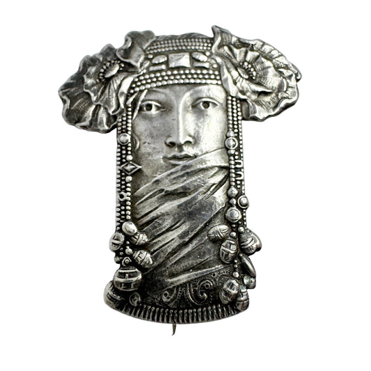 Vintage Art Nouveau Style Silver-plated Brooch.