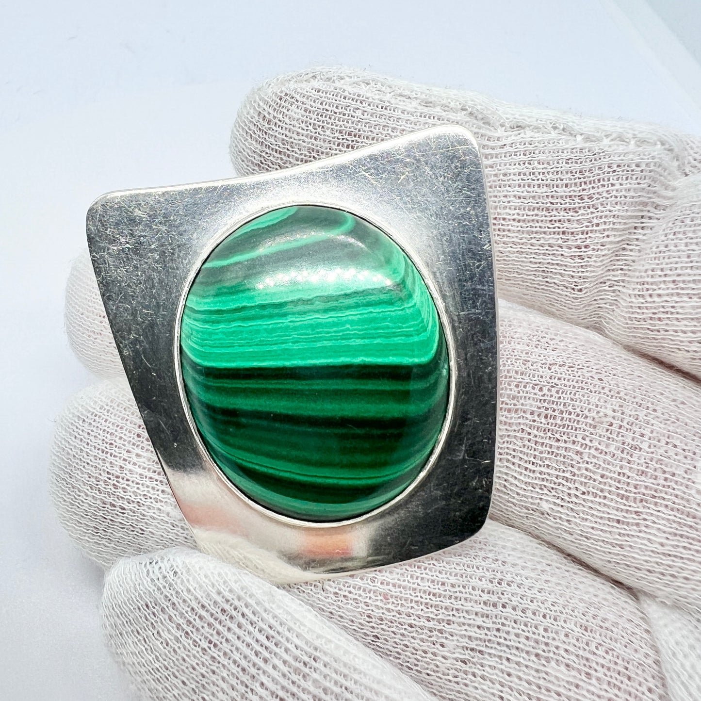 Olle Torrestad, Sweden 1956. Vintage Sterling Silver Malachite Brooch Pendant. Signed