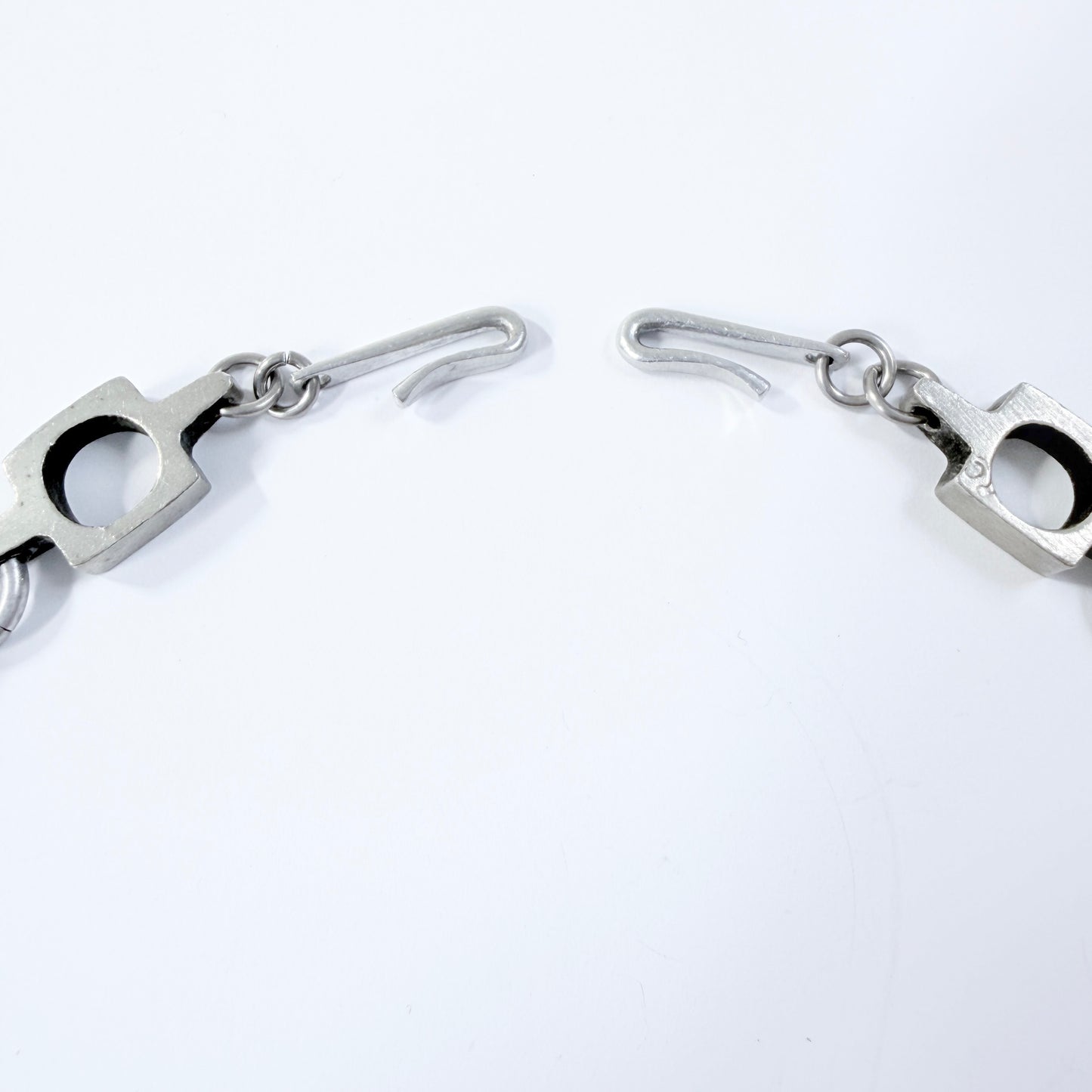 Rune Carlsson, Sweden. Vintage Modernist Pewter Necklace.