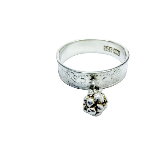 North Sweden. Sterling Silver Artic Raspberry Charm Ring.