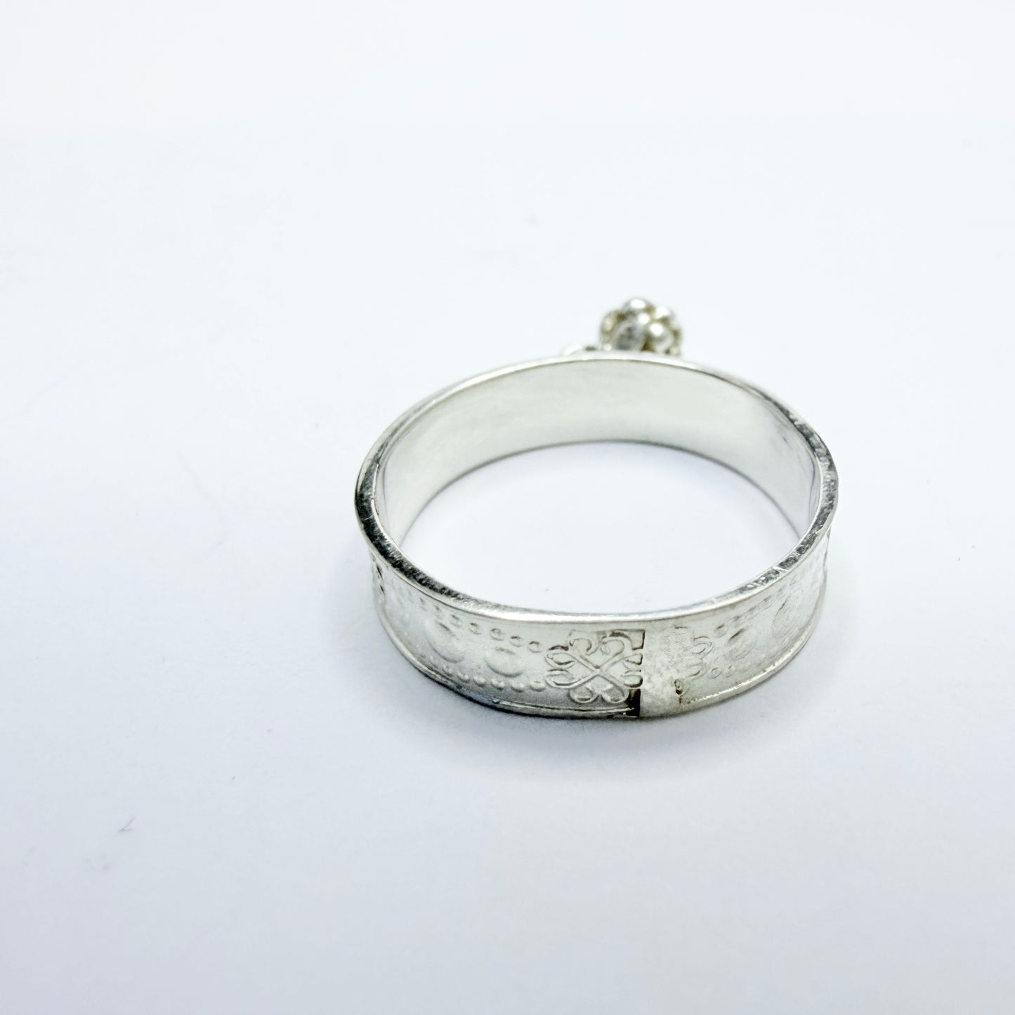 North Sweden. Sterling Silver Artic Raspberry Charm Ring.