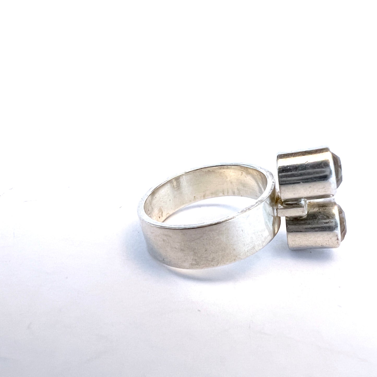 Elis Kauppi, Kupittaan Kulta Finland 1960s Modernist Sterling Silver Rock Crystal Pinky Ring